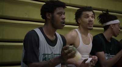 - That's bad.
- But listen, - Last Chance U: Basketball