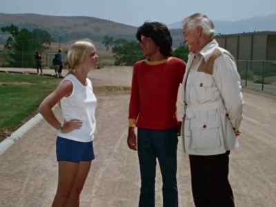 That's your best time yet,
Kelly. - Shazam!