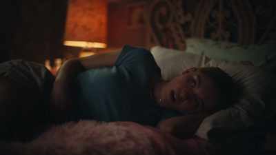- That's 'cause your shy.
- I guess so. - Euphoria