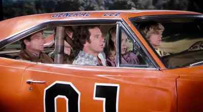 That's Cletus coming
straight at us. - The Dukes of Hazzard