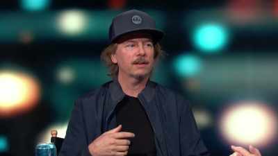 - That's cool.
- I'd have a shotgun, - Norm Macdonald Has a Show
