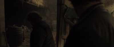 That's my cousin's. He stays
here when we go hunting. - Infiesto