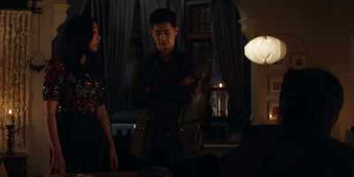 THAT'S CRAZY.
CHLOE MAY HAVE
THE CODE TO THE SAFE, - Kung Fu