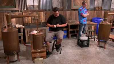 That's crazy how fast
that thing heats up - Moonshiners: Master Distiller