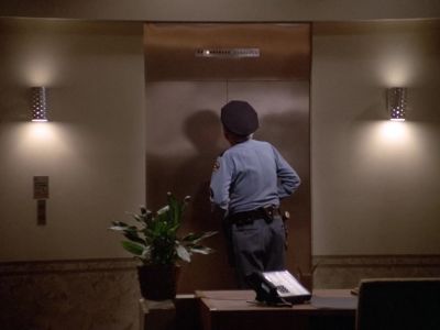 That's my cue. - MacGyver