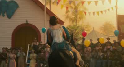 Right there arrest that man He stole my elephantHey we had a contract MediciI'm no expert but I think you got bigger problems here - Dumbo