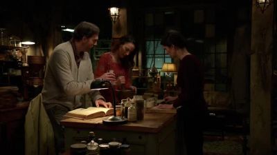 That's enough. - Grimm