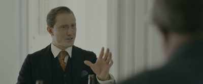 That's exactly what dear Karl
has been trying to avoid. But... - Into the Darkness