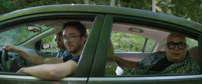 - That's your family?
- Yep. - Fourth of July