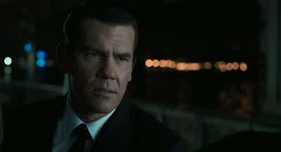 That's for telling me the truth! - Men in Black 3
