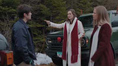 That's funny. I don't
remember passing anyone, but... - Everything Christmas