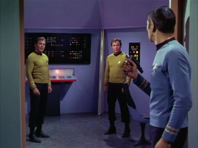 - That's Garth. Stun him.
- Hold it, Spock ! That's Garth ! - Star Trek