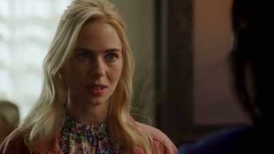 That's so good to... sorry.
[Erin's phone rings] - Cradle of Deception