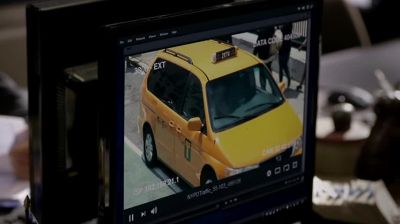 That's got to be our guy. - Elementary