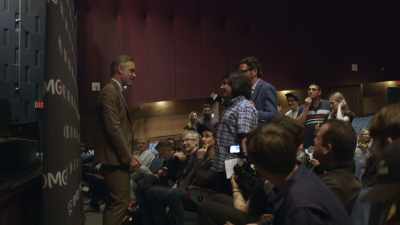 -That's great.
Let's get a picture.
-It's really good to meet you. - The Rise of Jordan Peterson