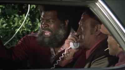 - That's him!
- Get that mother! - Black Belt Jones