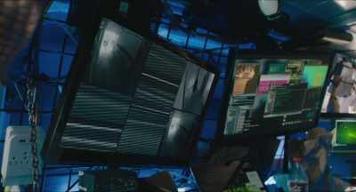That's him.
That's him. He's here. - Killing Gunther