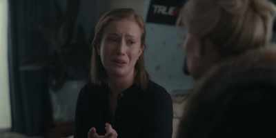 - That's how you cry?
- Yeah, I trained myself. I'm a pro. - Hacks
