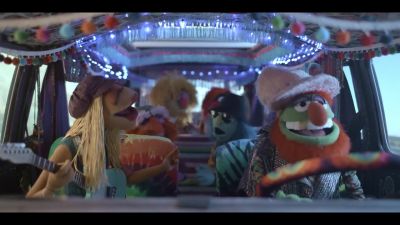 That's how you do it. - The Muppets Mayhem