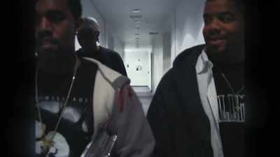 - That's how it go down, huh?
- Yeah. - jeen-yuhs: A Kanye Trilogy
