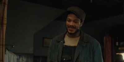 That's how good it sound.
It'll hold you up. - The Piano Lesson