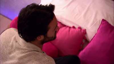 ‐That's how I feel.
‐Everything makes sense, - Love Island