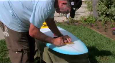 That's when I realized,
she couldn't hold on - Bethany Hamilton: Unstoppable