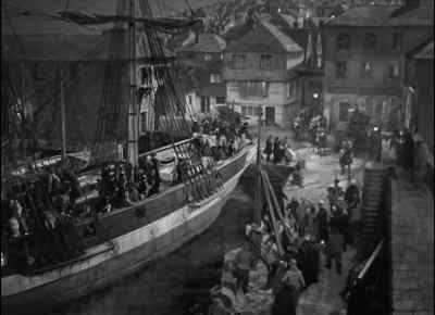That's it. Bring her back! - Jamaica Inn