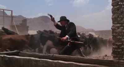 That's it, come on,
let's get out. - Cattle Annie and Little Britches