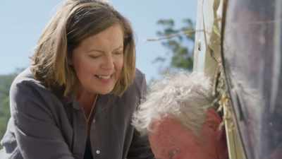That's it. Easy, now.
You're gonna be alright. - Darby and Joan