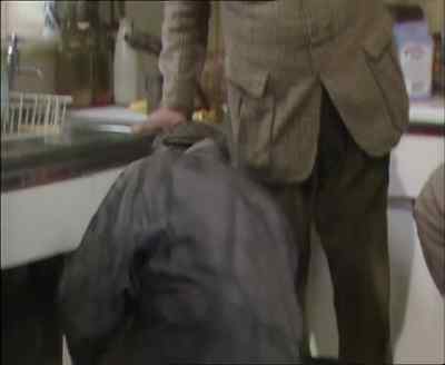 That's it. She's ready this end. - Last of the Summer Wine