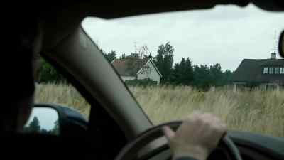 That's it. That's the house. - Wallander