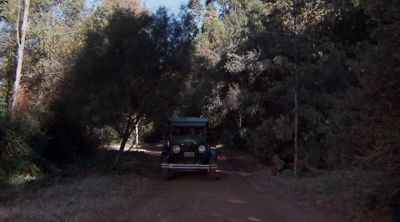 That's it, up ahead. - The Waltons
