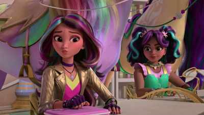 -That's kinda creepy.
-But also kinda cool. - Unicorn Academy