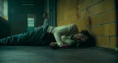 ["That's Life"
by Lady Gaga playing] - Joker: Folie à Deux