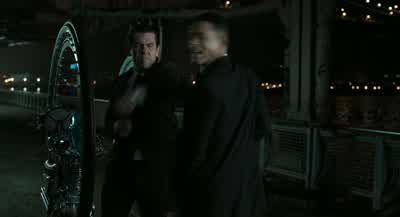 That's for lying to meLook I'm sorry manThat's for telling me the truth - Men in Black 3