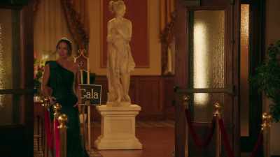 That's me. [chuckling] - The Princess and the Bodyguard