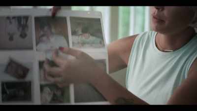 That's me when I'm little
with Jeremy. - Generation Hustle