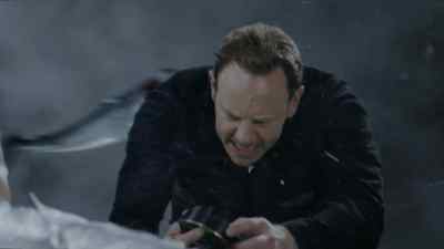 That's mine! You don't know how to use it! - The Last Sharknado: It's About Time