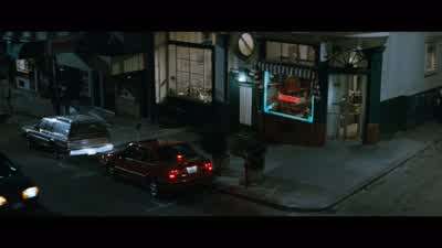 - That's Mom. - Mrs  Doubtfire