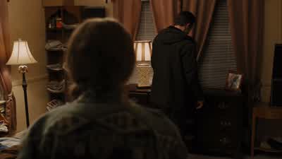 That's my husband. - Prisoners