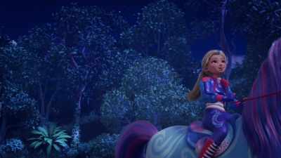 - That's not cotton candy.
- Ew! Ugh. - Unicorn Academy