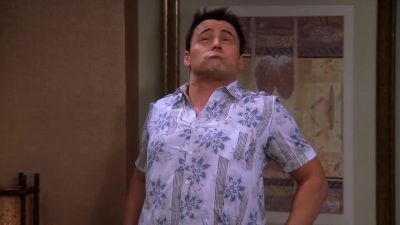 -That's not nonchalant!
-No idea what it means. - Friends