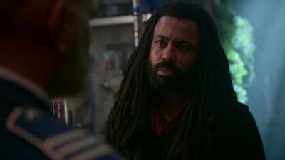 That's not you.
You are a good cop. - Snowpiercer