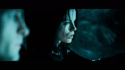 - That's odd - What? - Underworld: Evolution