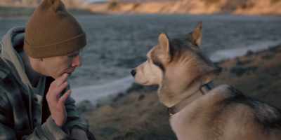 - That's okay, sit.
- Then, he walks off. - The Year of the Dog