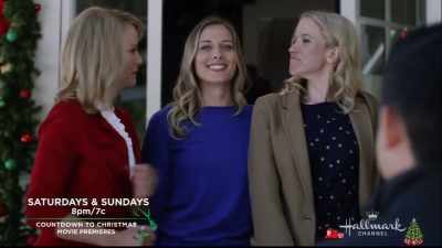 That's our Maggie,
keeping us on our toes! - Road to Christmas
