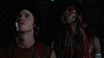 That's our train. We gotta make it. - The Warriors