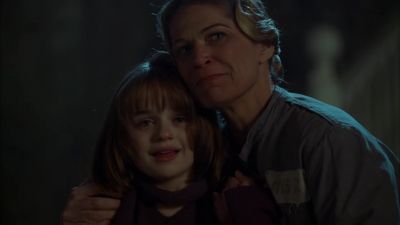 That's pretty. - Ghost Whisperer