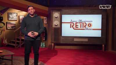 That's probably why
I always pause for applause - Super Maximum Retro Show